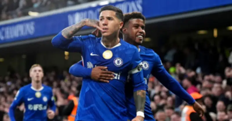 Chelsea thắng Tottenham 4-3 ở vòng 25 Ngoại hạng Anh
