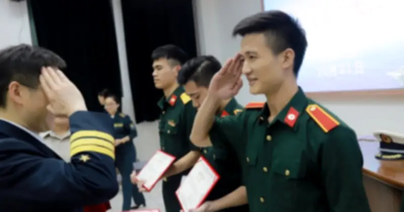 Chàng trai Nghệ An 2 lần thủ khoa, chọn ngành nam học hiếm người theo