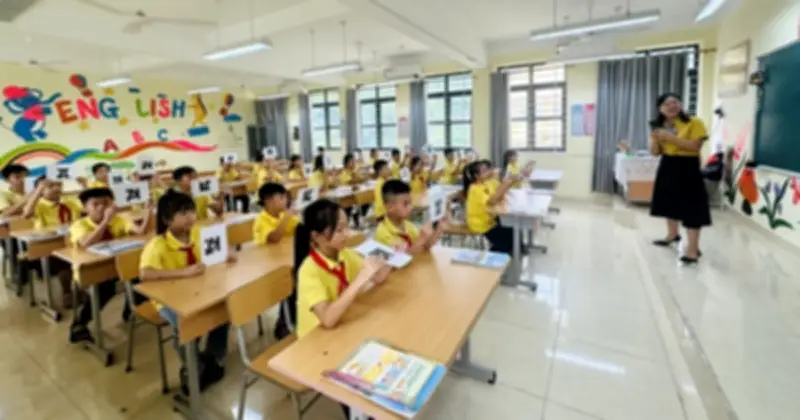 Chính phủ yêu cầu sáp nhập trường học trong phạm vi một xã
