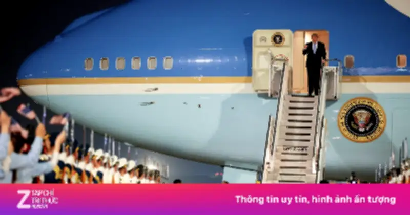 Chuyên cơ Không Lực Một của ông Trump và máy bay ông Tập khác nhau thế nào?
