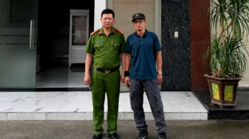 Cháy nhà tại Thanh Hóa: Người dân dũng cảm cứu hai người mắc kẹt