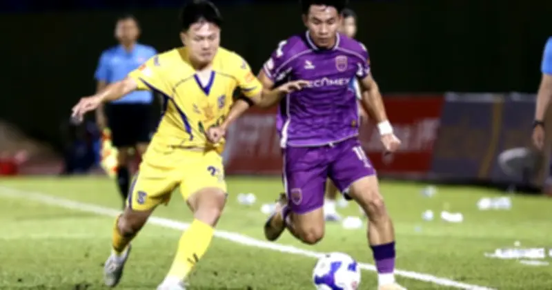 CLB Becamex TP.HCM từ 'Chelsea VN' đến nguy cơ rớt hạng V-League