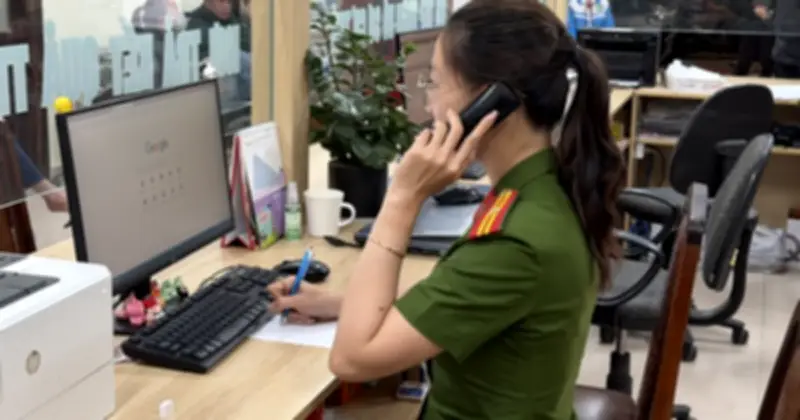 Công an phường Xuân Hương Đà Lạt triển khai 'Giờ vàng hỗ trợ online' buổi tối
