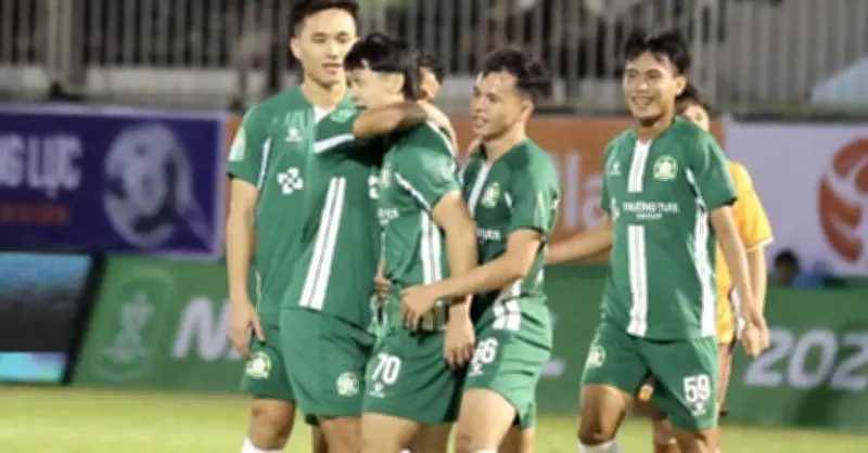 Công Phượng ghi bàn, Đồng Nai chính thức giành vé lên V-League