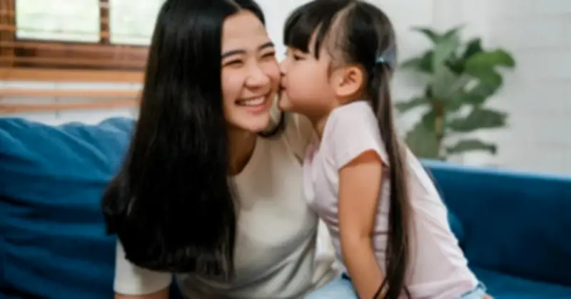 Con cái giàu hay nghèo nhìn vào mẹ là biết: Bí mật từ tấm gương