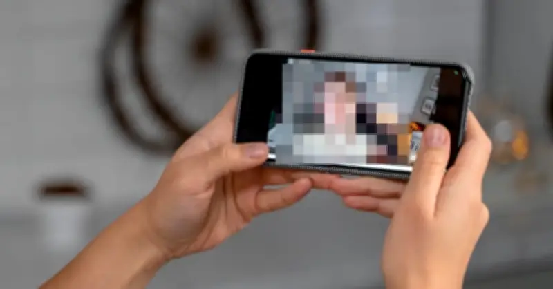 Con dâu đăng clip 30 giây lên mạng khiến cả gia đình náo loạn