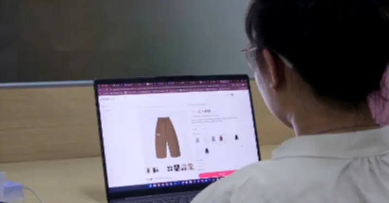 Cập nhật kiến thức tuân thủ pháp luật thuế cho hơn 30.000 người bán hàng online