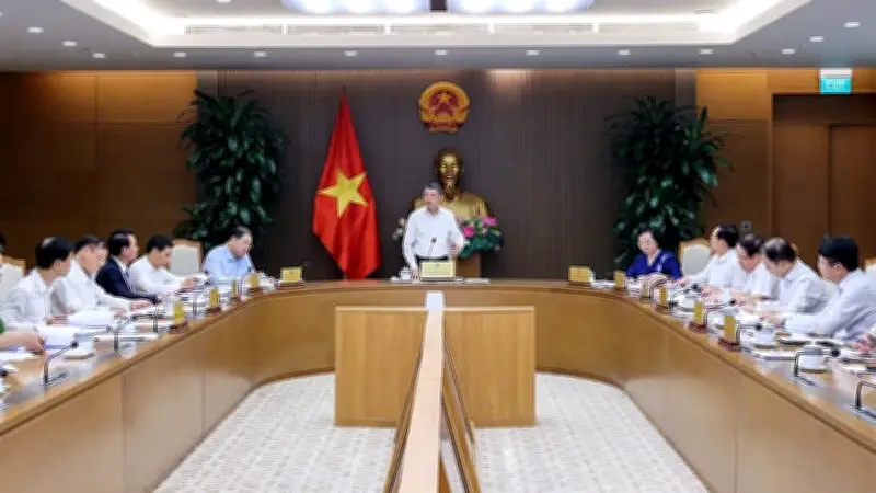 Cắt giảm thủ tục hành chính: Từ mê cung pháp lý đến kiến tạo phát triển