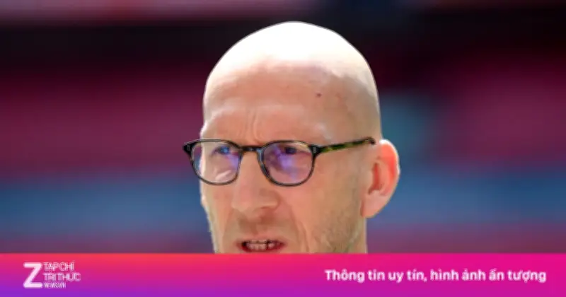 Cựu trung vệ MU Jaap Stam nhận chức Giám đốc Kỹ thuật tại PEC Zwolle