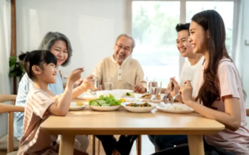 Dù khó khăn đến đâu, cha mẹ cũng đừng xin con 2 điều này