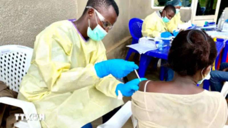 Dịch Ebola: Mỹ mở rộng hạn chế nhập cảnh với các thường trú nhân hợp pháp