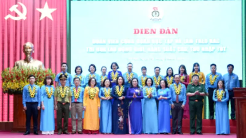 Diễn đàn Công đoàn: Học tập và làm theo Bác, nâng cao năng suất lao động