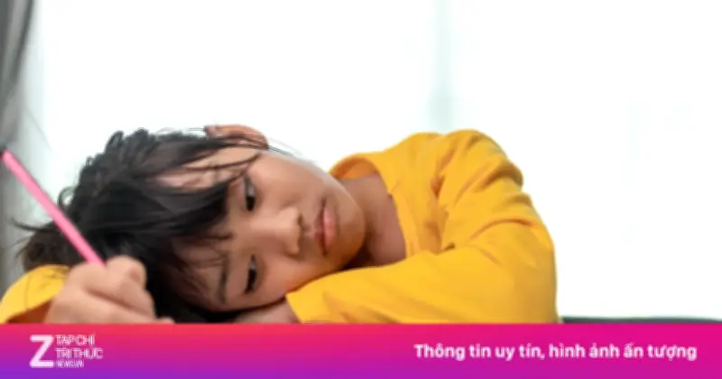 Dấu hiệu trẻ thiếu sắt cha mẹ không nên bỏ qua