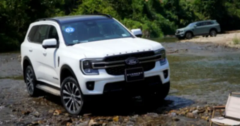 Ford Everest 2026 có thêm bản máy xăng 2.3L EcoBoost, giá 1,629 tỉ đồng