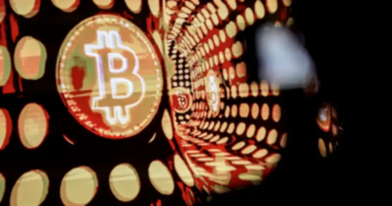 Giá Bitcoin giảm mạnh về 78.172 USD, thị trường tiền mã hóa lao dốc