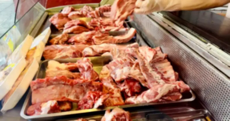 Giá heo hơi hạ nhiệt trên cả nước, miền Nam giảm nhẹ 1.000 đồng/kg