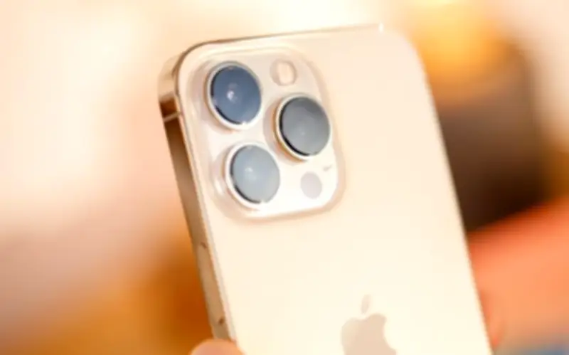 Giá iPhone 13 Pro cũ rẻ nhất Việt Nam 9,5 triệu đồng, màn 120Hz xịn ngang iPhone 17 Pro