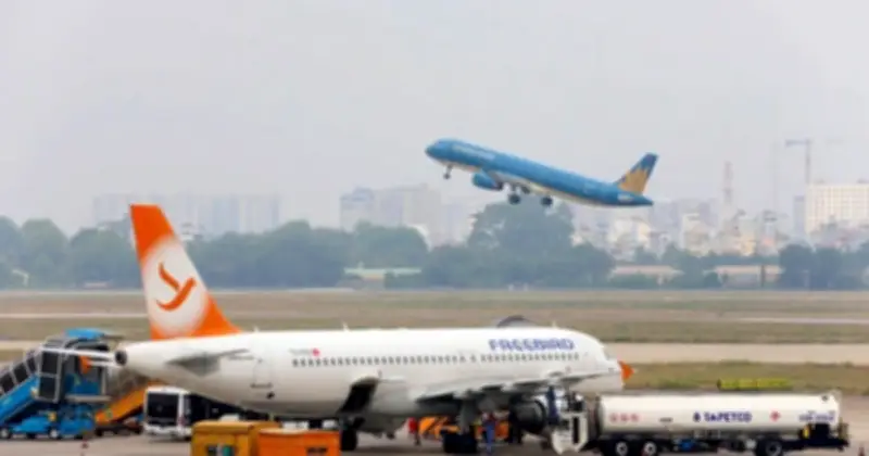 Giá nhiên liệu bay Jet A-1 tăng cao, hàng không Việt đối mặt thách thức