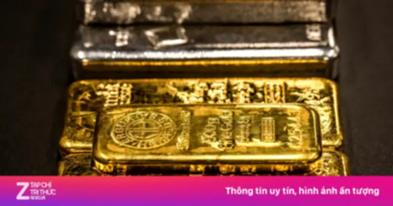 Giá vàng thế giới biến động khó lường sau tuyên bố của ông Trump