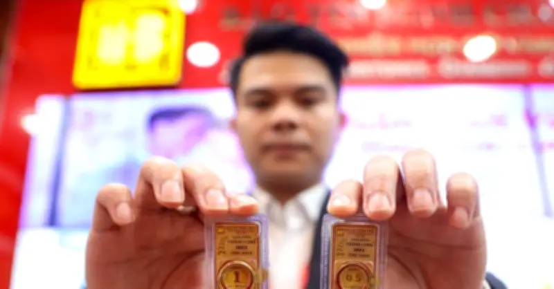 Giá vàng thế giới hôm nay 25/5/2026: Biến động mạnh, trong nước giảm nhẹ