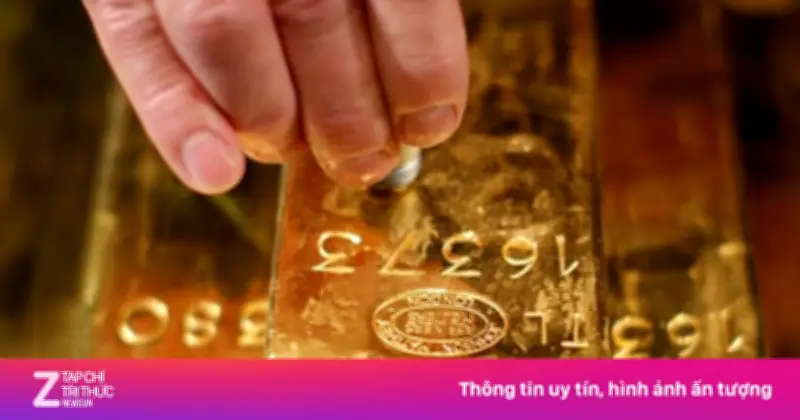 Giá vàng thế giới lao dốc, trồi sụt quanh vùng 4.520-4.530 USD/ounce