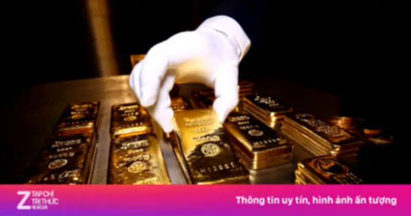 Giá vàng thế giới phục hồi mạnh mẽ, vượt mốc 4.560 USD/ounce