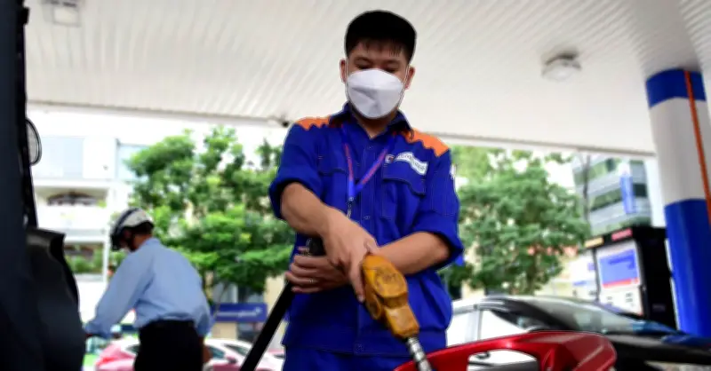Giá xăng dầu hôm nay 3/5: Dầu thế giới tăng mạnh, xăng dầu trong nước có giá mới