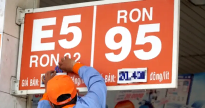 Giá xăng dầu hôm nay 9.5: Tăng nhẹ nhưng tuần giảm mạnh, trong nước dự báo giảm