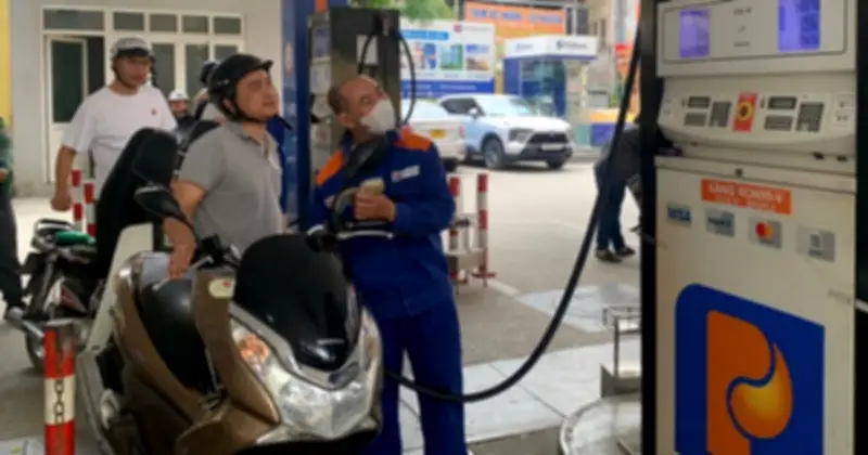 Giá xăng dầu đồng loạt giảm từ chiều 14.5