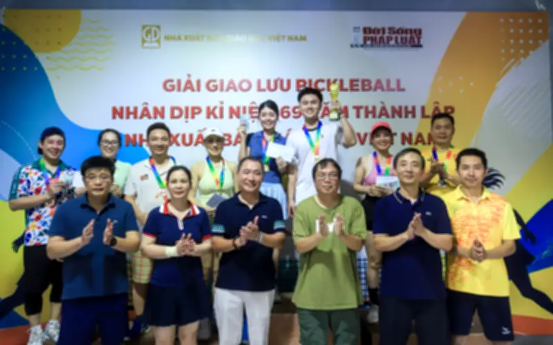 Giao lưu Pickleball: Sân chơi gắn kết giữa Nhà xuất bản Giáo dục và Tạp chí Đời sống & Pháp luật