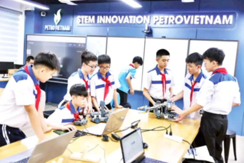 Giáo dục số: Đầu tư phòng STEM, lớp học số, chuyển đổi toàn diện