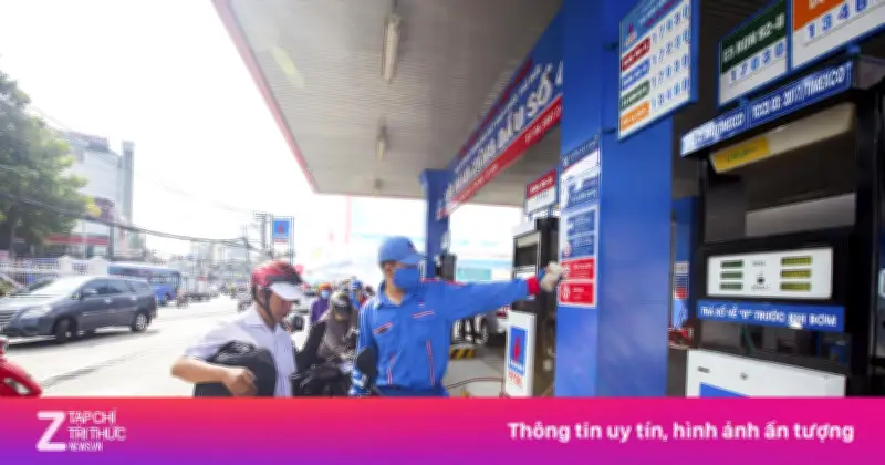 Gần 1.000 cửa hàng PV OIL dừng bán xăng RON 95, chuyển sang E10 từ 15/5