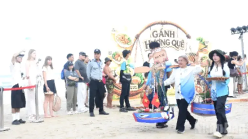 Gánh vị Đà Nẵng: Diễu hành ẩm thực độc đáo tại Lễ hội Food Tour 2026