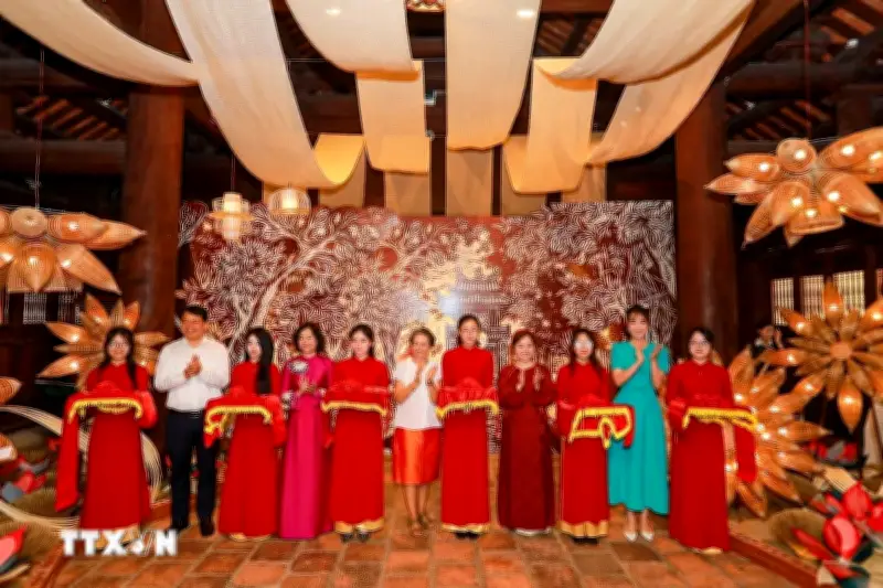 Hà Nội: 950 câu chuyện hiếu học tại triển lãm 'Sỹ tử 3 chuyện sỹ tử'