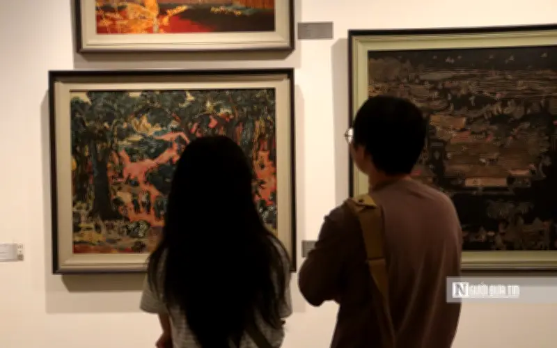 Hà Nội: Hàng nghìn người đổ về các bảo tàng trong ngày miễn phí vé