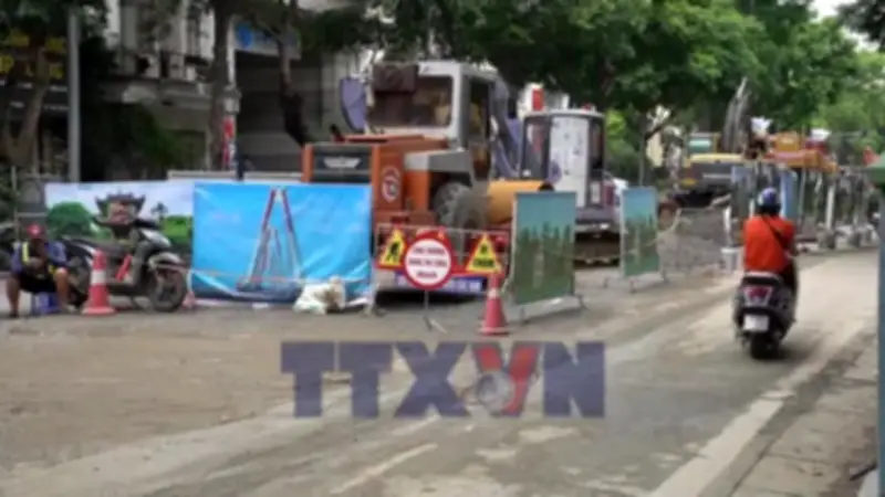 Hà Nội điều chỉnh giao thông trên một số tuyến phố đến 15/9