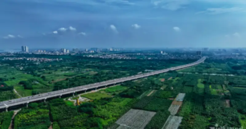 Hà Nội từ quay lưng ra sông đến khát vọng kỳ tích sông Hồng
