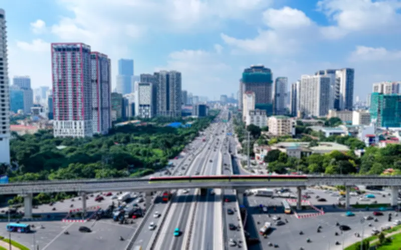 Hà Nội thúc đẩy tăng trưởng quý II và 6 tháng cuối năm 2026 với mục tiêu GRDP 11%