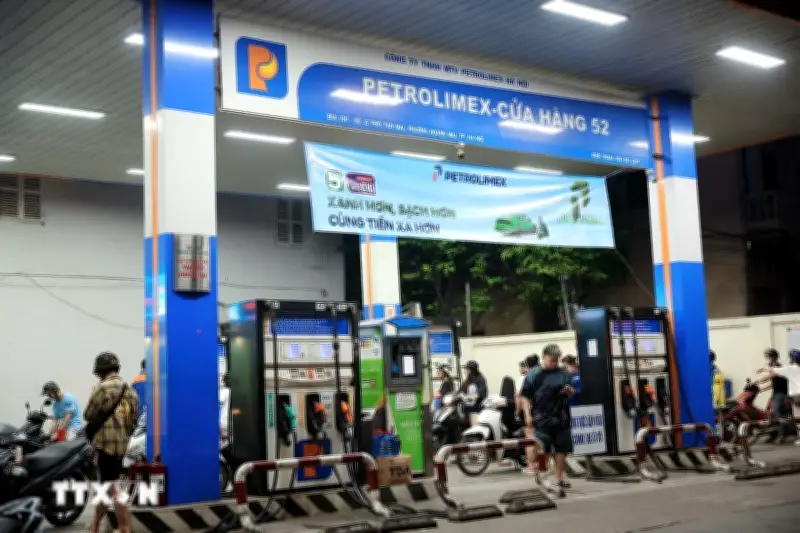 Hà Nội trước thời điểm chuyển đổi xăng sinh học E10