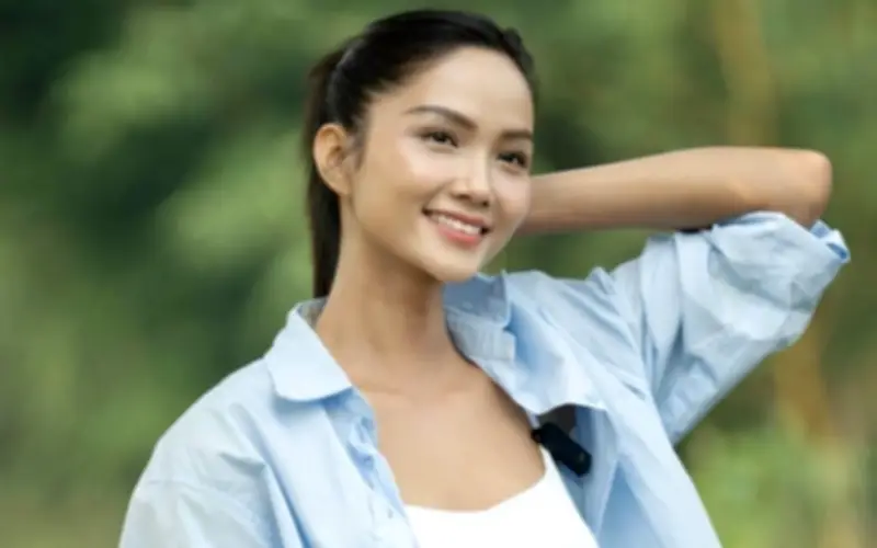 H'Hen Niê xúc động kể hành trình mua nhà sau sinh, tự thưởng cho bản thân và con gái