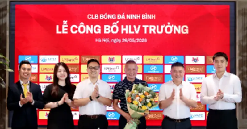 HLV Chu Đình Nghiêm chia tay Hải Phòng, bắt đầu hành trình mới tại Ninh Bình