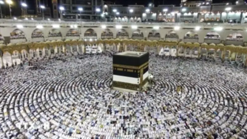 Hơn 1,5 triệu tín đồ Hồi giáo bắt đầu đổ về thánh địa Mecca ở Saudi Arabia