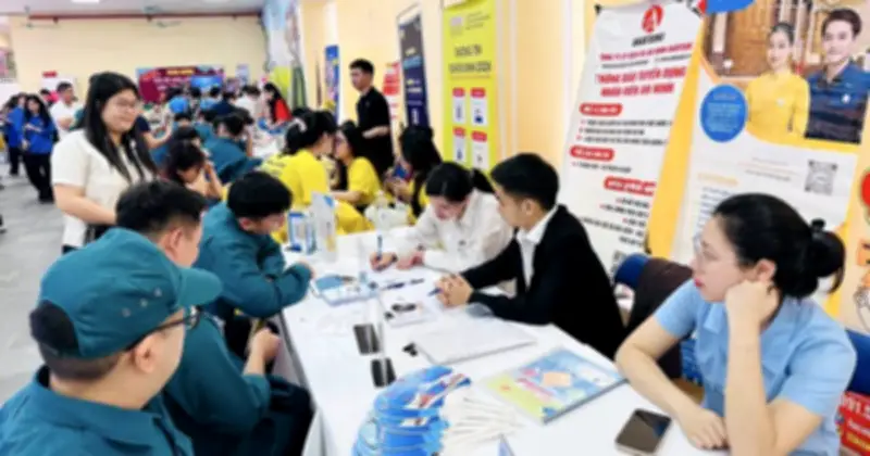 Hướng dẫn thủ tục hưởng trợ cấp thất nghiệp mới nhất năm 2025