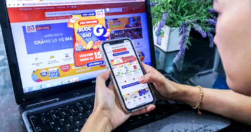 Hàng loạt sàn thương mại điện tử tăng phí, người bán và người mua chịu áp lực