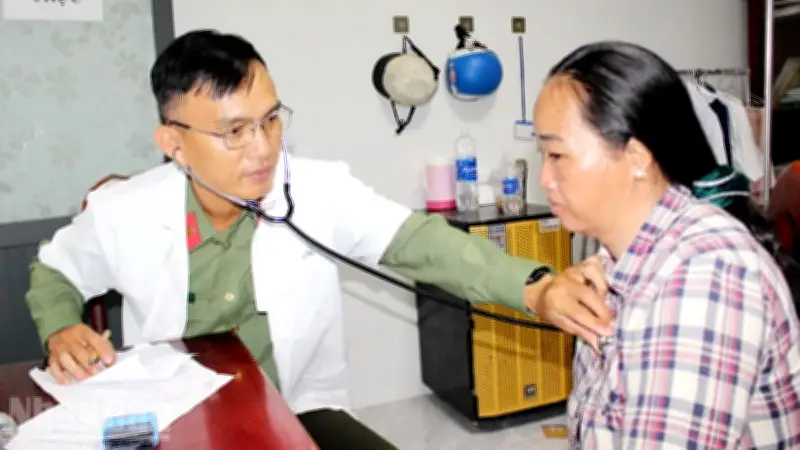 Hành trình mang nghĩa tình về với biển đảo của tuổi trẻ Công an An Giang