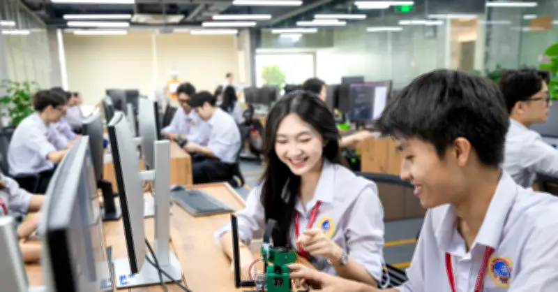 Hành trình săn học bổng SIU: Câu chuyện của những sinh viên ưu tú