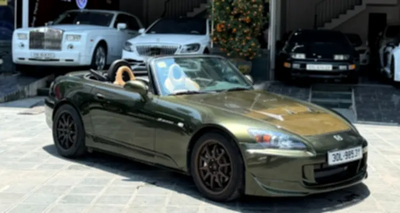 Honda S2000 đời 2004 độc nhất Việt Nam, giá ngang xe sang mới