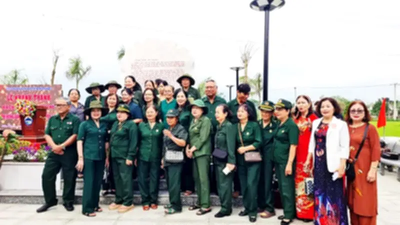 Huyền thoại Trung đội nữ Lê Thị Hồng Gấm: 'Đứa mô hy sinh thì chôn, đứa còn thì đánh tiếp'