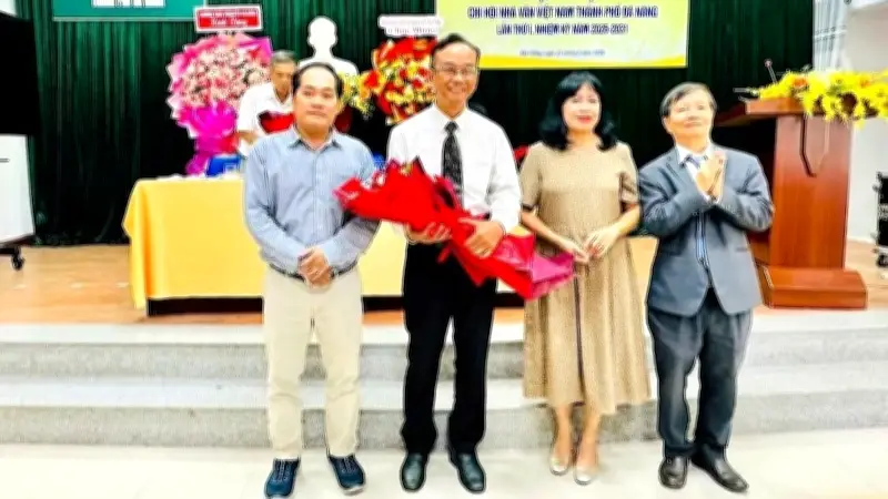 Đại hội Chi hội Nhà văn Việt Nam Đà Nẵng: Hướng tới không gian sáng tạo mới