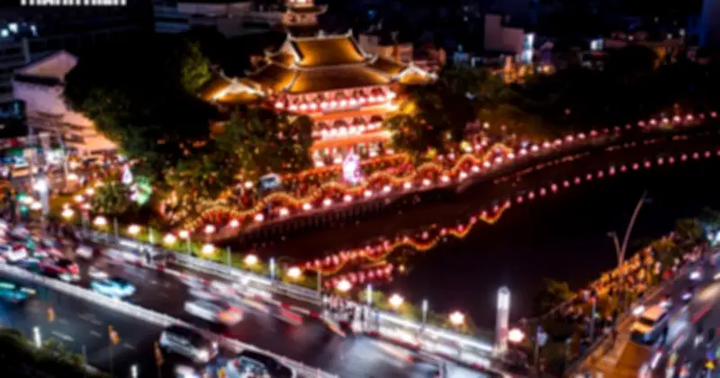 Đại lễ Phật đản 2026: Thả hoa đăng lung linh tại chùa Pháp Hoa và Diệu Pháp